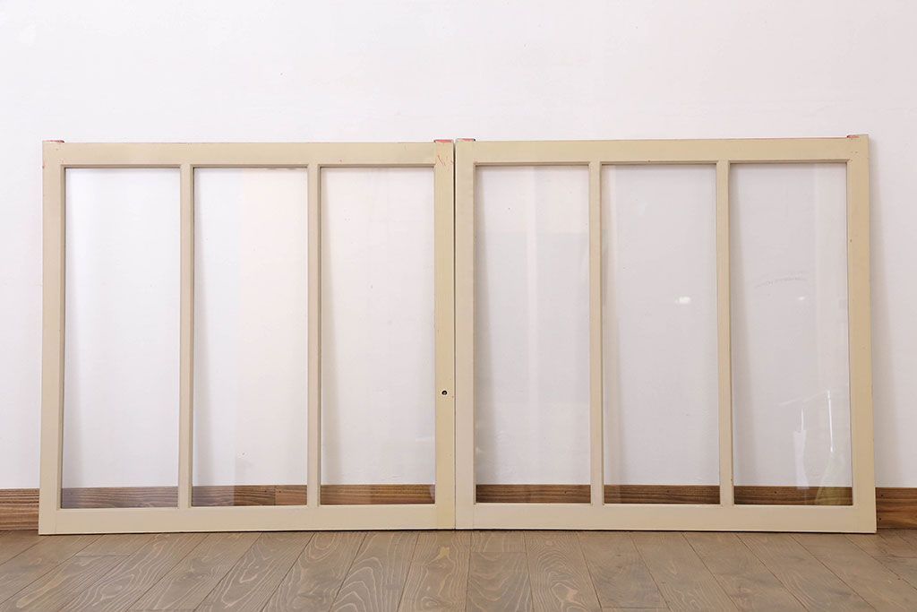 アンティークのペイント引き戸2枚セット(ガラス戸・窓)(3)