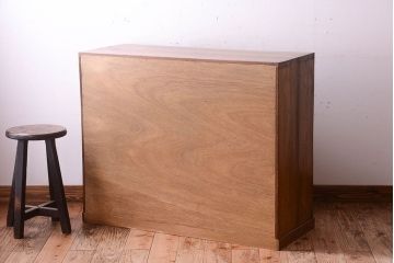 アンティーク家具　ネームプレート取っ手!三方ナラ材のアンティークチェスト(小引き出し)(2)