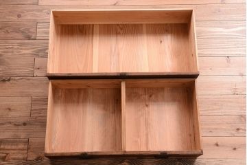 アンティーク家具　前面桐材!古い木の味わい深いアンティーク帳場箪笥(桐箪笥、桐たんす)