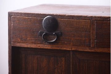 アンティーク家具　前面桐材!古い木の味わい深いアンティーク帳場箪笥(桐箪笥、桐たんす)
