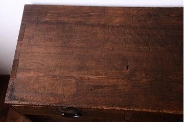 アンティーク家具　前面桐材!古い木の味わい深いアンティーク帳場箪笥(桐箪笥、桐たんす)