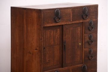 アンティーク家具　前面桐材!古い木の味わい深いアンティーク帳場箪笥(桐箪笥、桐たんす)