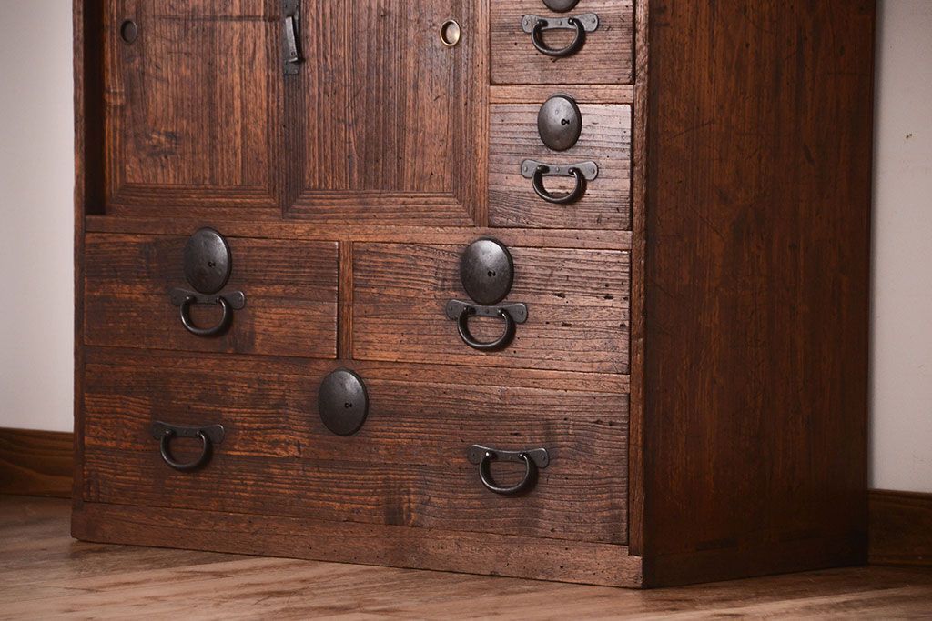 アンティーク家具　前面桐材!古い木の味わい深いアンティーク帳場箪笥(桐箪笥、桐たんす)