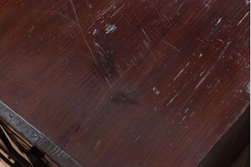 アンティーク家具　明治大正期!漆が綺麗な前面檜材の最上箪笥(衣装箪笥)