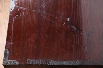 アンティーク家具　明治大正期!漆が綺麗な前面檜材の最上箪笥(衣装箪笥)