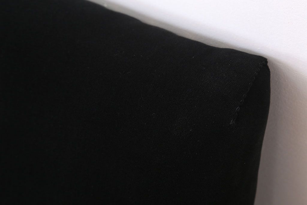 レトロ家具　シンプルでレトロなアンティーク1人掛けアームソファ(1)