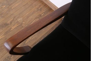 レトロ家具　シンプルでレトロなアンティーク1人掛けアームソファ(1)