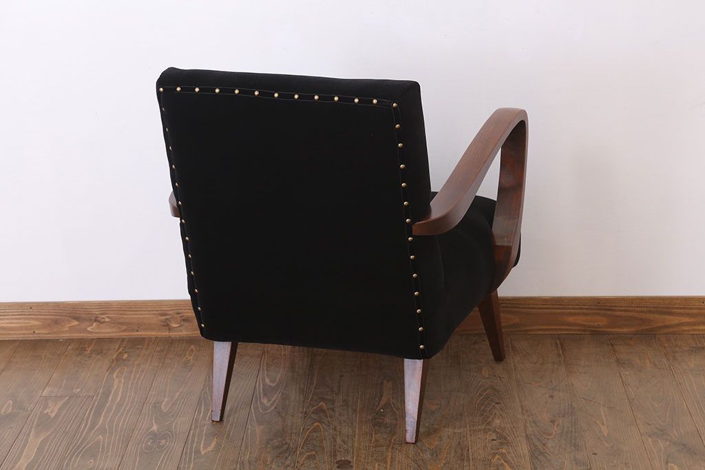 レトロ家具　シンプルでレトロなアンティーク1人掛けアームソファ(1)