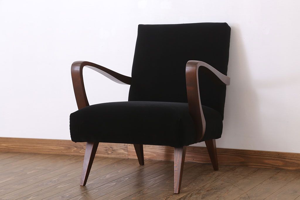 レトロ家具　シンプルでレトロなアンティーク1人掛けアームソファ(2)