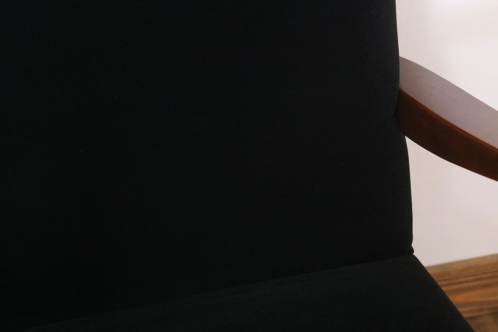 レトロ家具　シンプルでレトロなアンティーク1人掛けアームソファ(2)