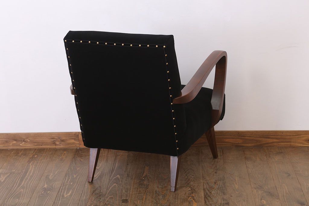 レトロ家具　シンプルでレトロなアンティーク1人掛けアームソファ(2)