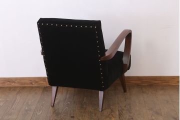 レトロ家具　シンプルでレトロなアンティーク1人掛けアームソファ(2)