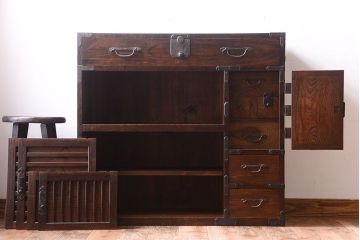 アンティーク家具　古民具・骨董　前面欅材!金具が厚く上質なアンティーク帳場箪笥