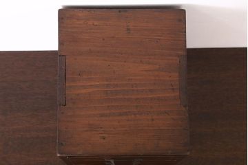 アンティーク家具　古い木味の小さなアンティーク小引き出し