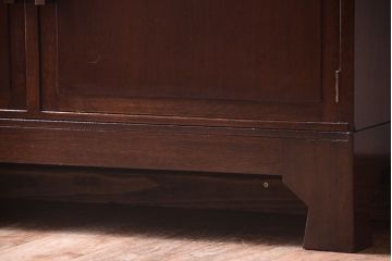 ヴィンテージ家具　イギリスビンテージ　脚付き!ウォールナット材製スタッキングキャビネット