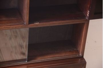 ヴィンテージ家具　イギリスビンテージ　脚付き!ウォールナット材製スタッキングキャビネット