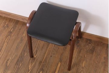 中古　秋田木工　ビンテージ　上品な曲げ木スツール