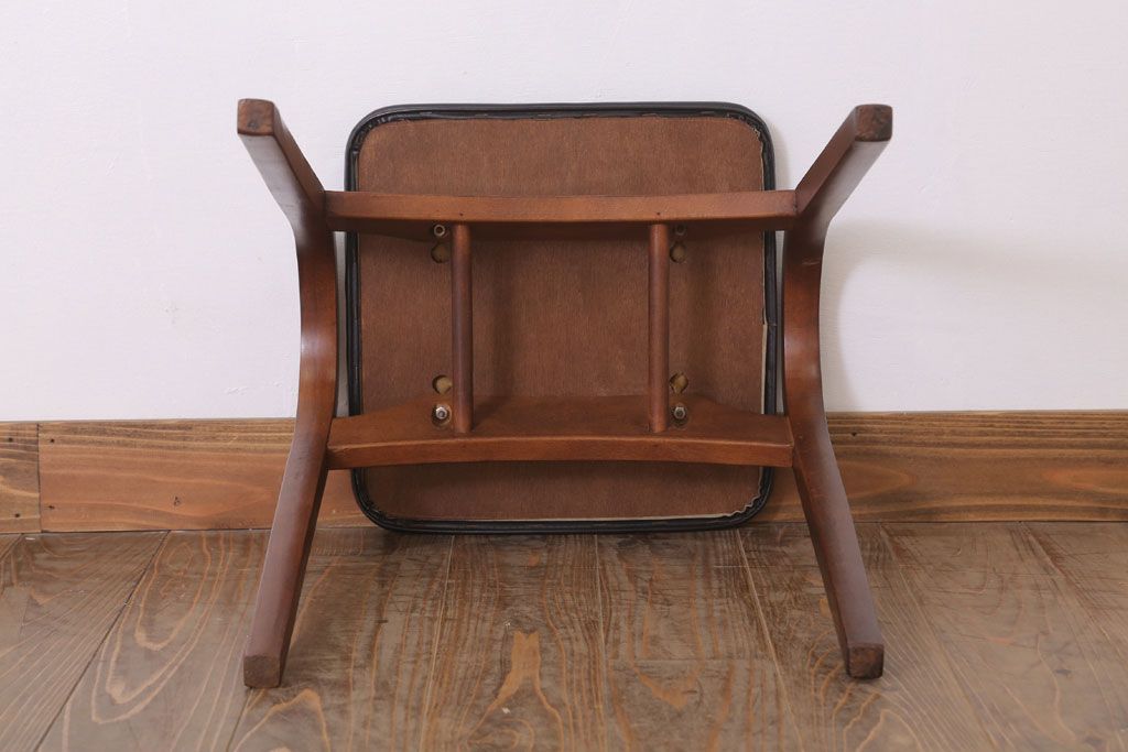 中古　秋田木工　ビンテージ　上品な曲げ木スツール