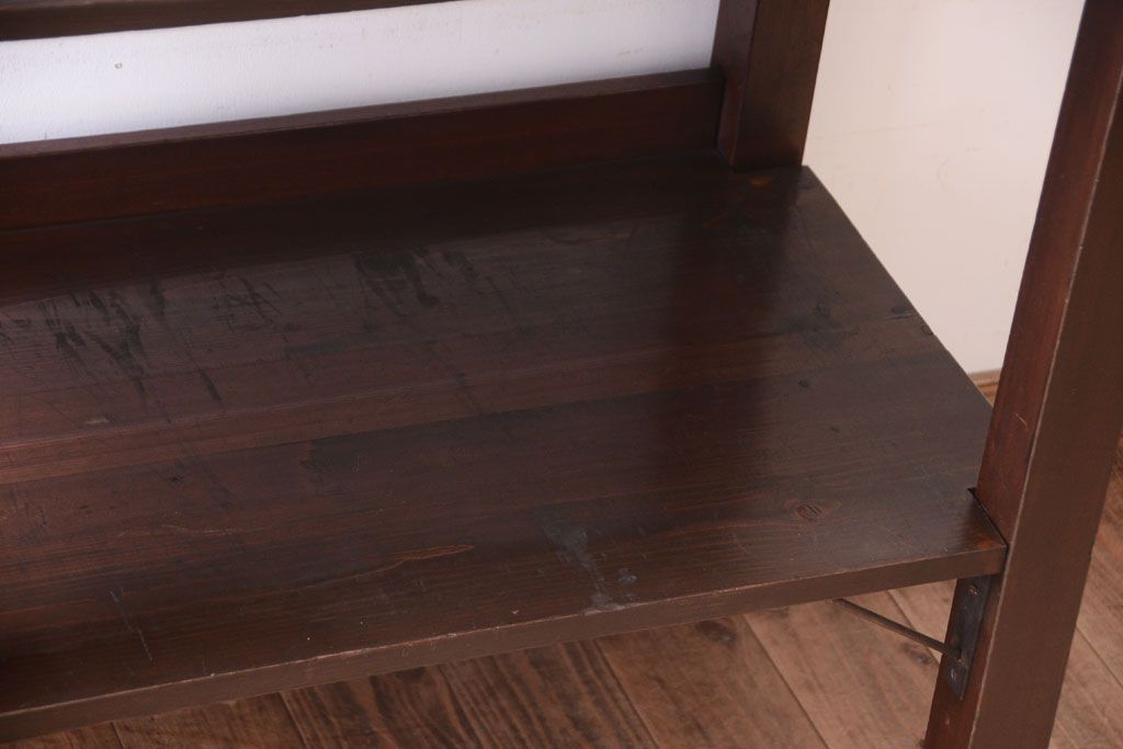 アンティーク家具　古い木の骨太なアンティーク飾り棚(ディスプレイラック)