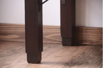 アンティーク家具　古い木の骨太なアンティーク飾り棚(ディスプレイラック)