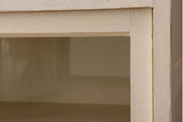 アンティーク家具　アイボリーペイントの大きなアンティーク収納棚