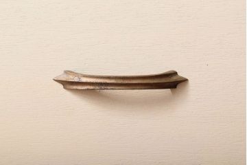 アンティーク家具　アイボリーペイントの大きなアンティーク収納棚