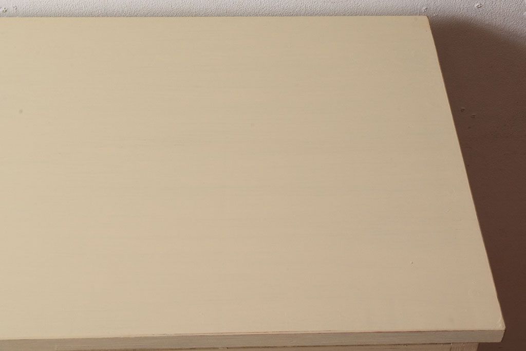 アンティーク家具　アイボリーペイントの大きなアンティーク収納棚