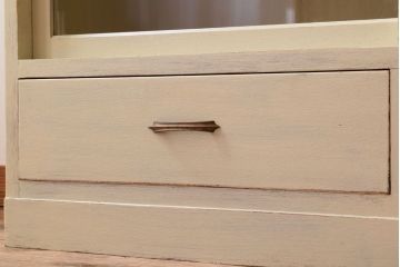 アンティーク家具　アイボリーペイントの大きなアンティーク収納棚