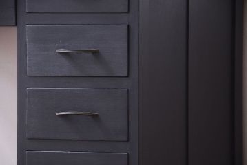 アンティーク家具　ダークグレーペイントの小ぶりな片袖机(デスク)