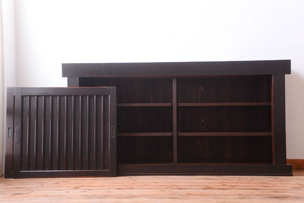 アンティーク家具　アンティーク　明治期　上質な収納箪笥サイドボード(水屋箪笥)