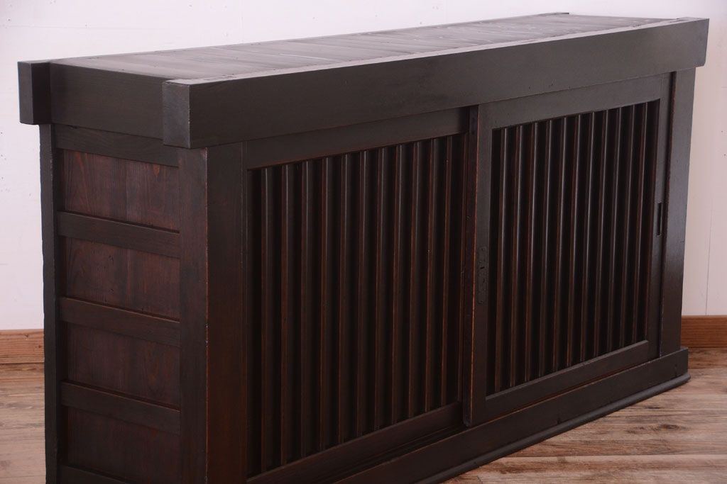 アンティーク家具　アンティーク　明治期　上質な収納箪笥サイドボード(水屋箪笥)