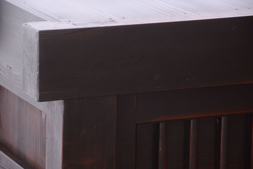 アンティーク家具　アンティーク　明治期　上質な収納箪笥サイドボード(水屋箪笥)