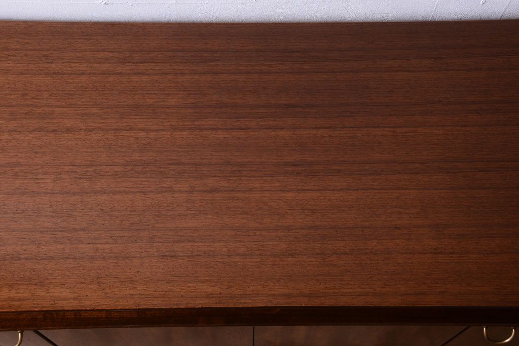 ヴィンテージ家具　G-PLAN　北欧ビンテージ　BBシリーズ　サイドボード(サイドキャビネット)(2)