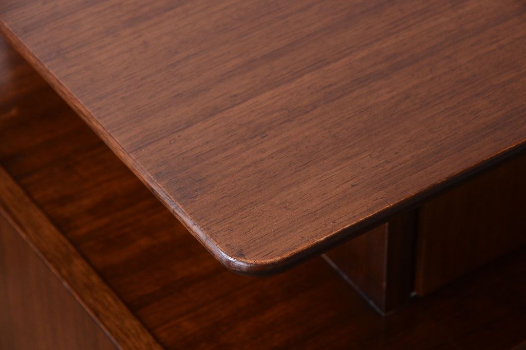 ヴィンテージ家具　G-PLAN　北欧ビンテージ　BBシリーズ　サイドボード(サイドキャビネット)(2)