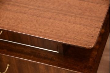 ヴィンテージ家具　G-PLAN　北欧ビンテージ　BBシリーズ　サイドボード(サイドキャビネット)(2)