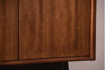 ヴィンテージ家具　G-PLAN　北欧ビンテージ　BBシリーズ　サイドボード(サイドキャビネット)(2)