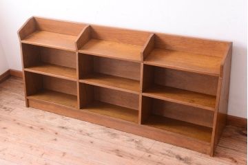 アンティーク家具　台形!和製アンティーク　古い木の本棚