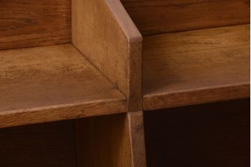 アンティーク家具　台形!和製アンティーク　古い木の本棚