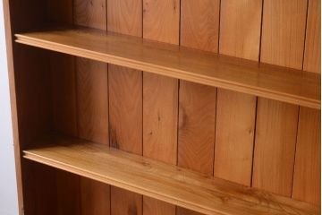 アンティーク家具　イギリスアンティーク　オーク材の大きな食器棚(カップボード)(2)