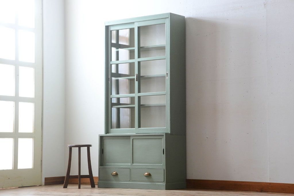 アンティーク家具　くすんだグリーンペイントの重ね収納棚(食器棚)