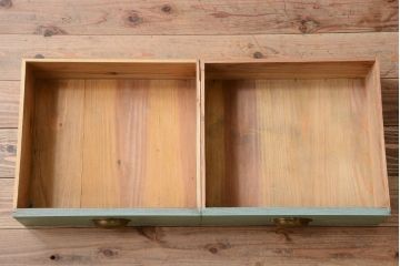 アンティーク家具　くすんだグリーンペイントの重ね収納棚(食器棚)