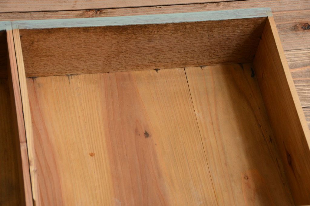 アンティーク家具　くすんだグリーンペイントの重ね収納棚(食器棚)