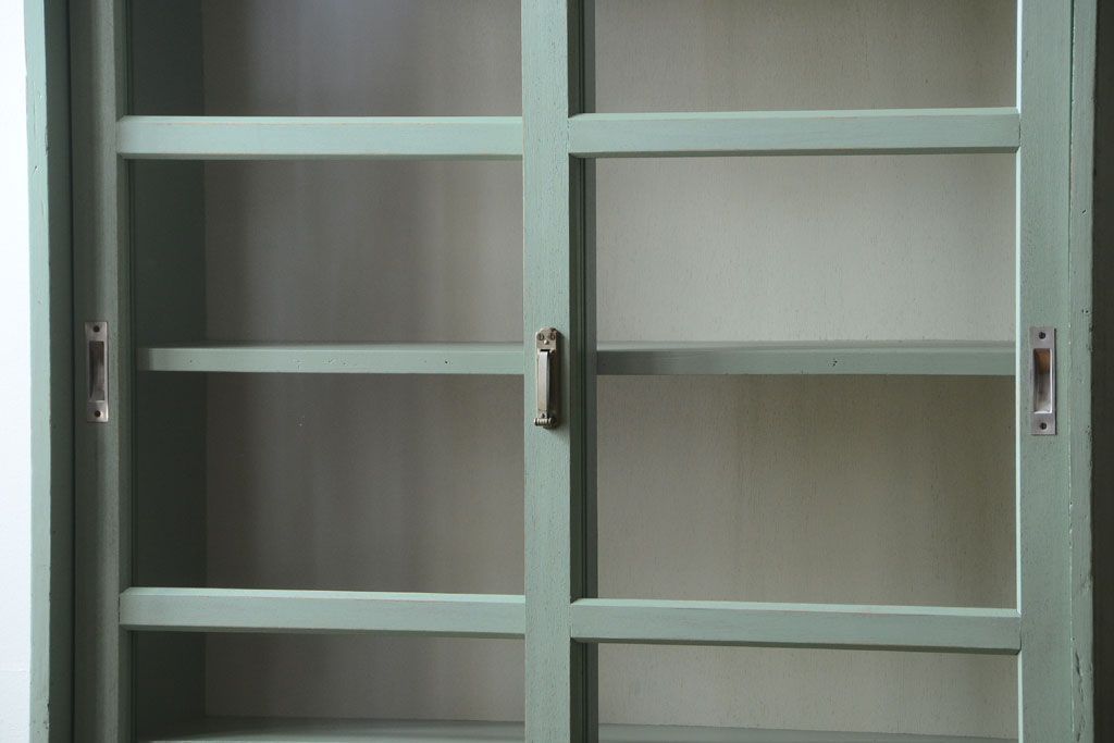 アンティーク家具　くすんだグリーンペイントの重ね収納棚(食器棚)
