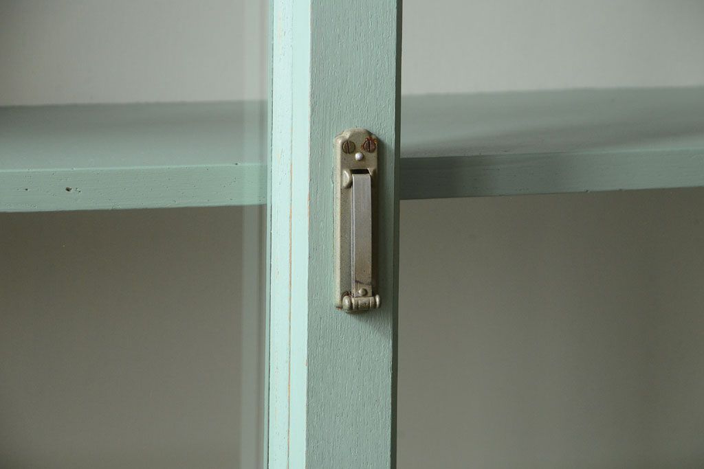 アンティーク家具　くすんだグリーンペイントの重ね収納棚(食器棚)