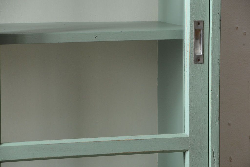 アンティーク家具　くすんだグリーンペイントの重ね収納棚(食器棚)