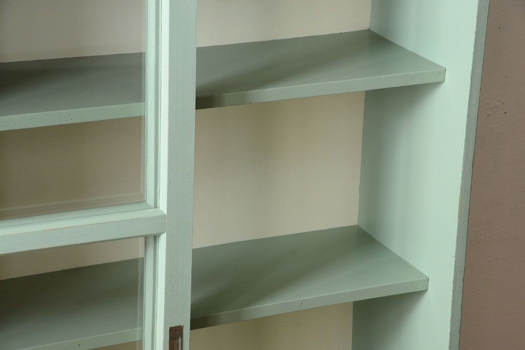 アンティーク家具　くすんだグリーンペイントの重ね収納棚(食器棚)