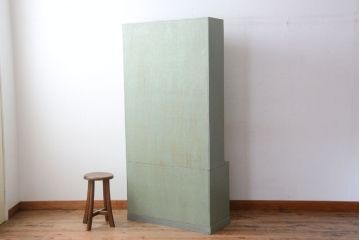 アンティーク家具　くすんだグリーンペイントの重ね収納棚(食器棚)