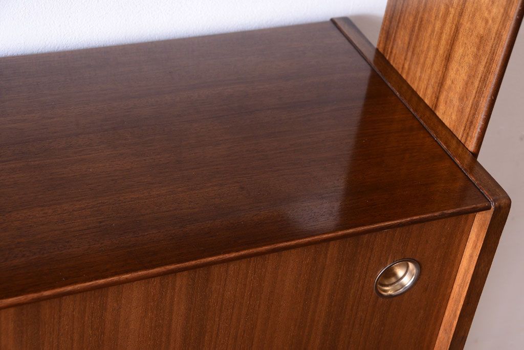 ヴィンテージ家具　G-PLAN　北欧ビンテージ　BBシリーズ　ルームディバイダー(間仕切り・収納棚・飾り棚)