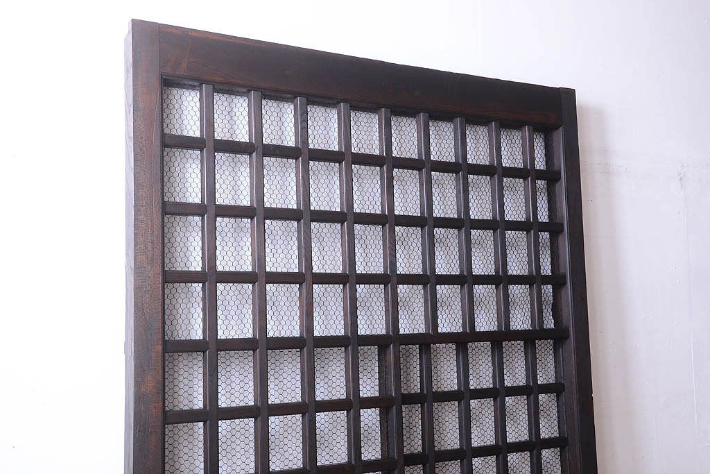 総欅製!明治大正期の古いくぐり戸(蔵戸・格子戸、玄関戸)