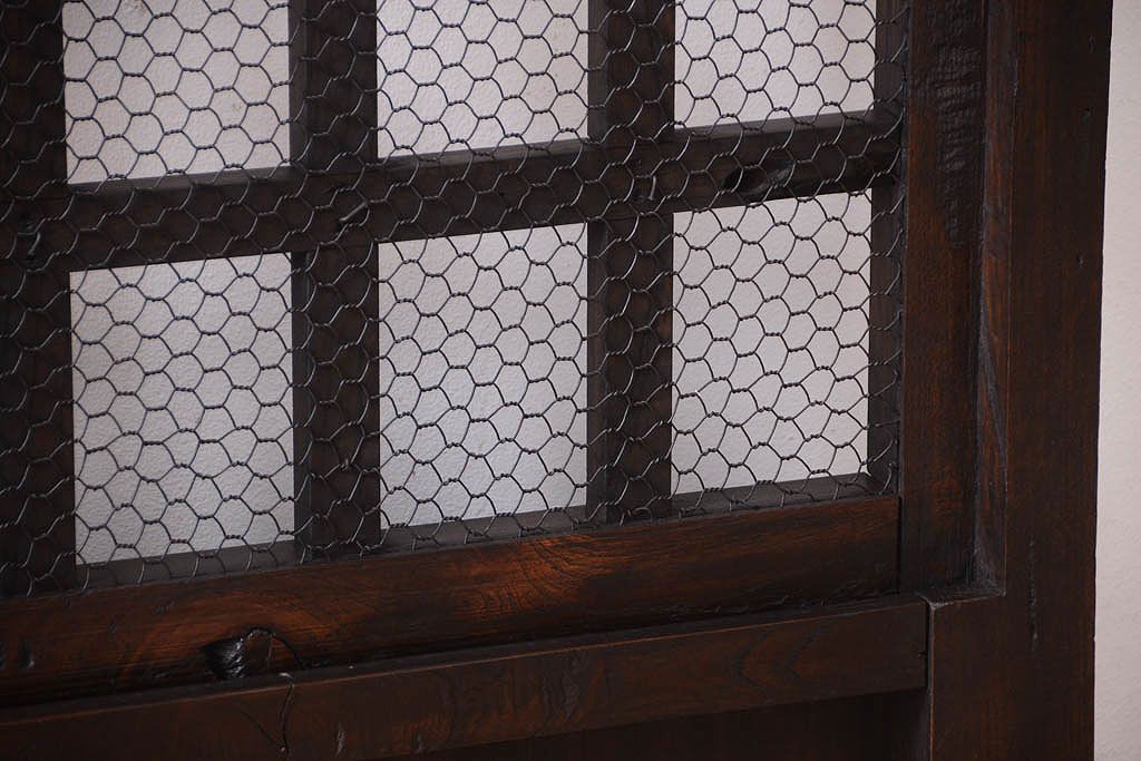 総欅製!明治大正期の古いくぐり戸(蔵戸・格子戸、玄関戸)